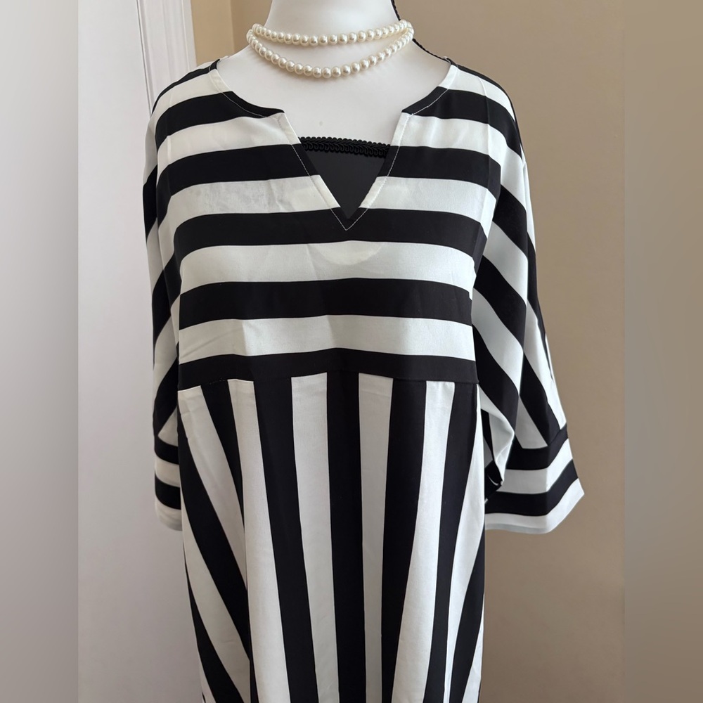 NWT Striped Dress - Modern - Picture 11 of 11